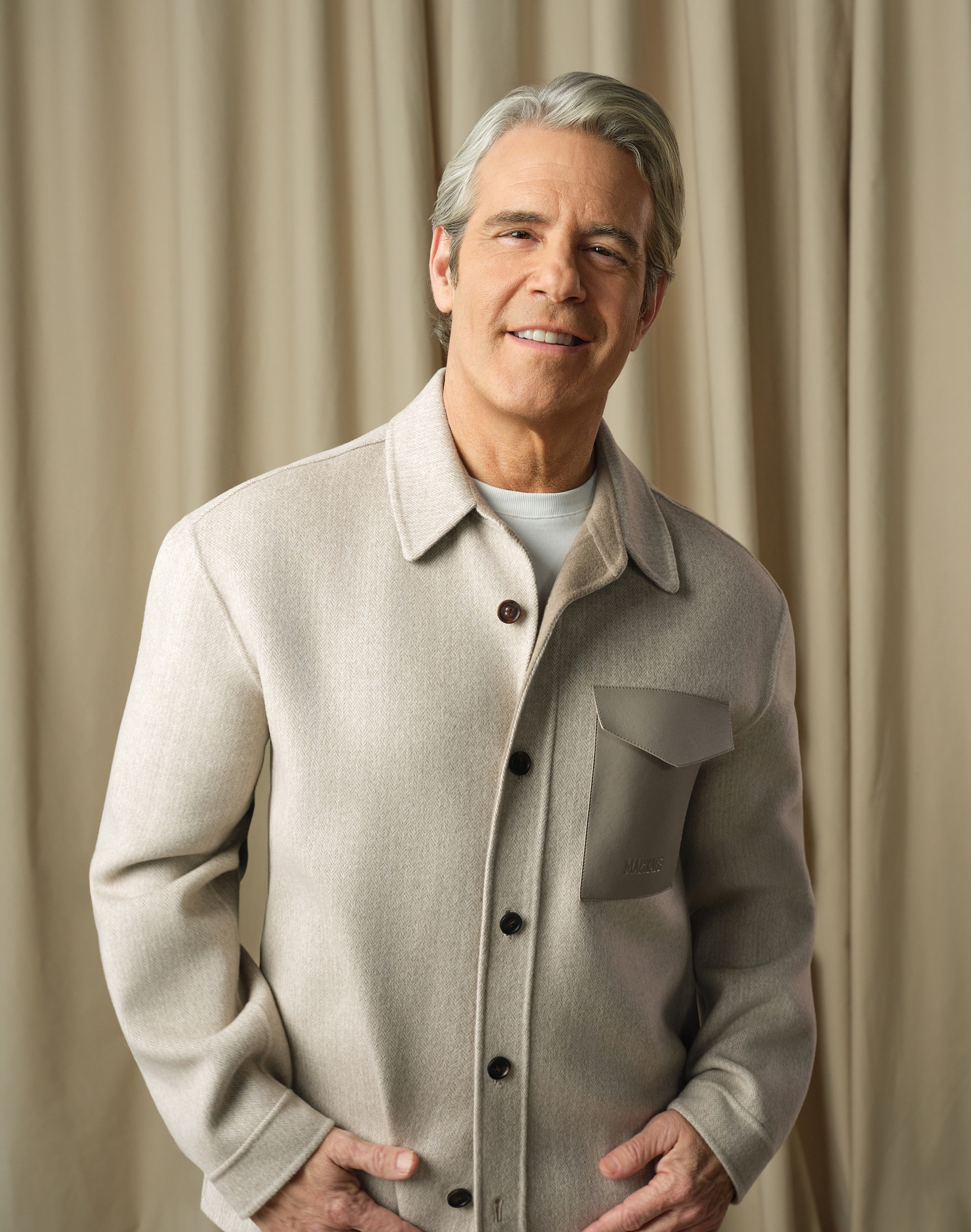 RIM.ARK　Wide Volume Spring Coat ベージュ Spring/Summer 2026 worn by Andy Cohen