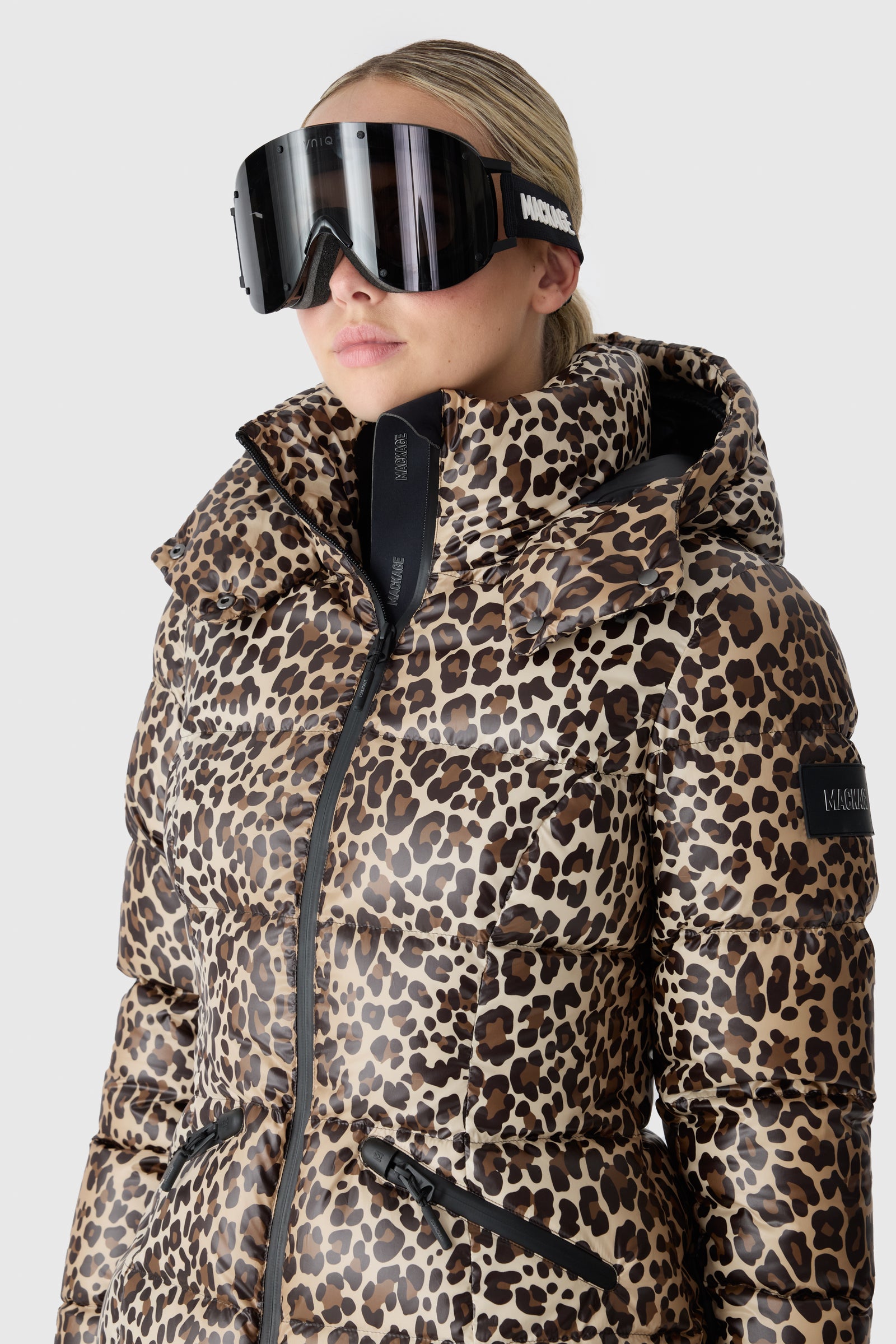 CHERYL-A Down Ski Jacket in Animal-Print for Women Mackage EU