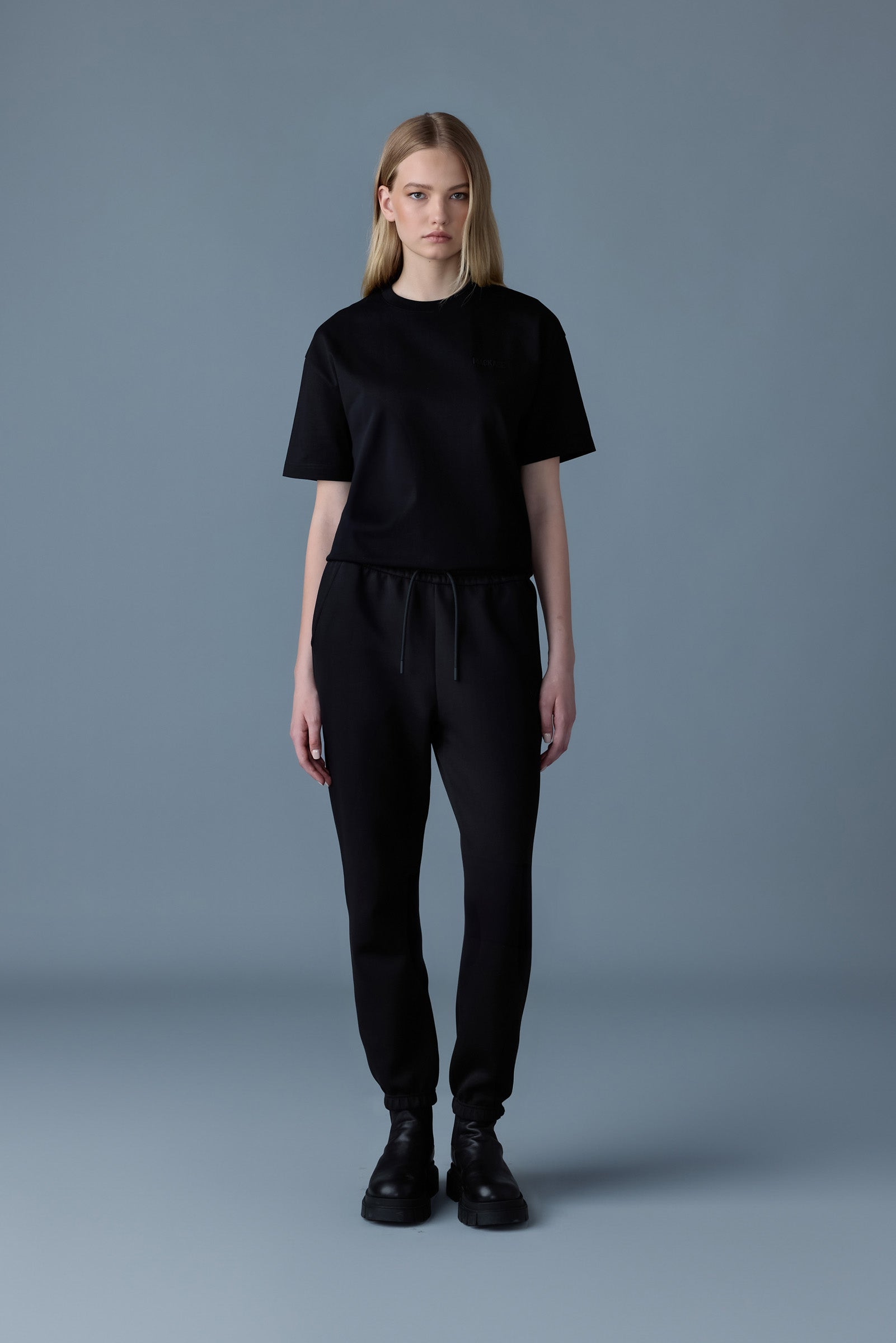 Tee-R, tee-shirt with mackage silicone logo | Mackage® EU Tee-R, tee-shirt with mackage silicone logo | Mackage® EU