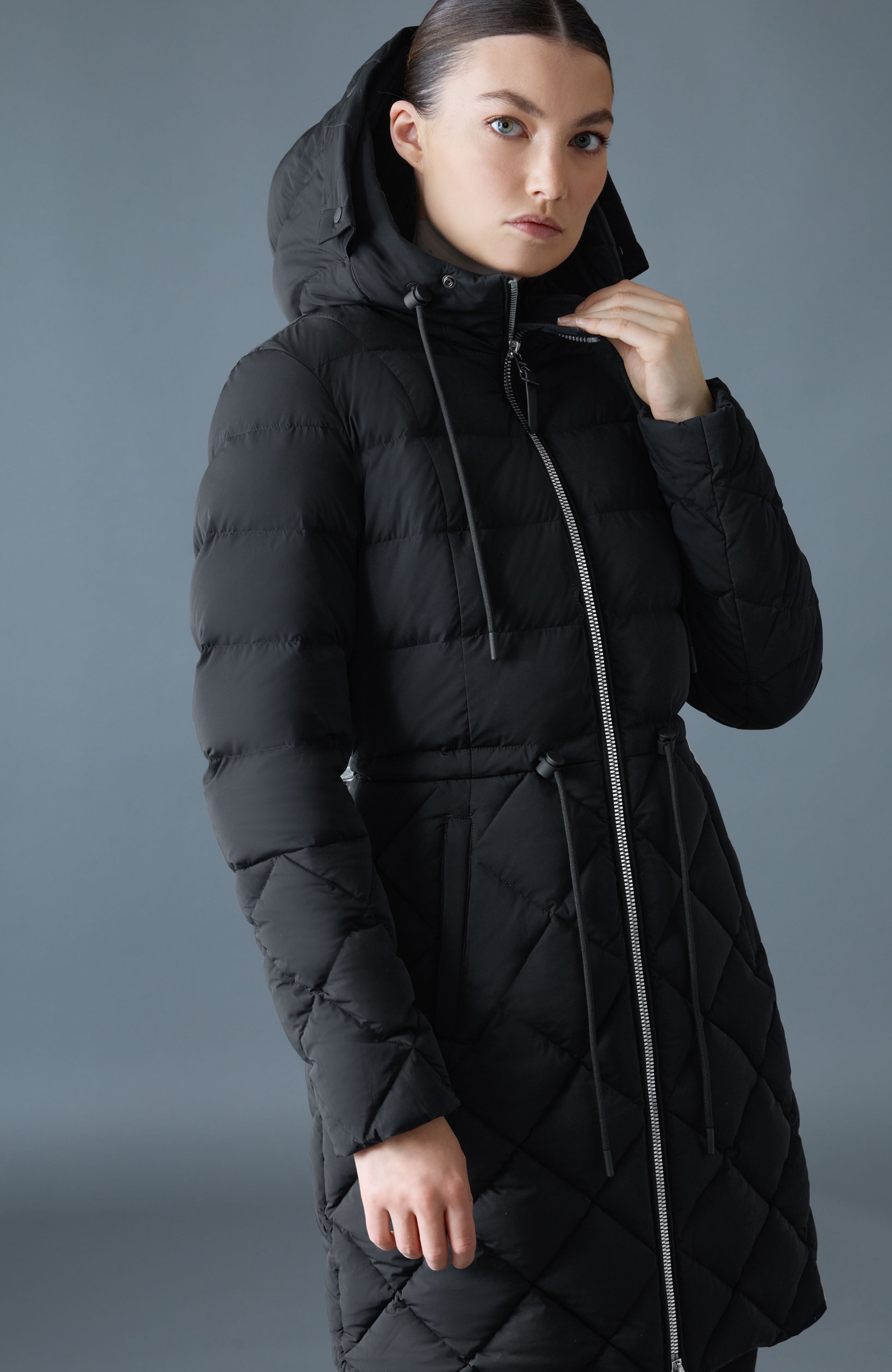 XENA-SH Diamond Quilted Down Coat With Fur Hood for Women | Mackage EU