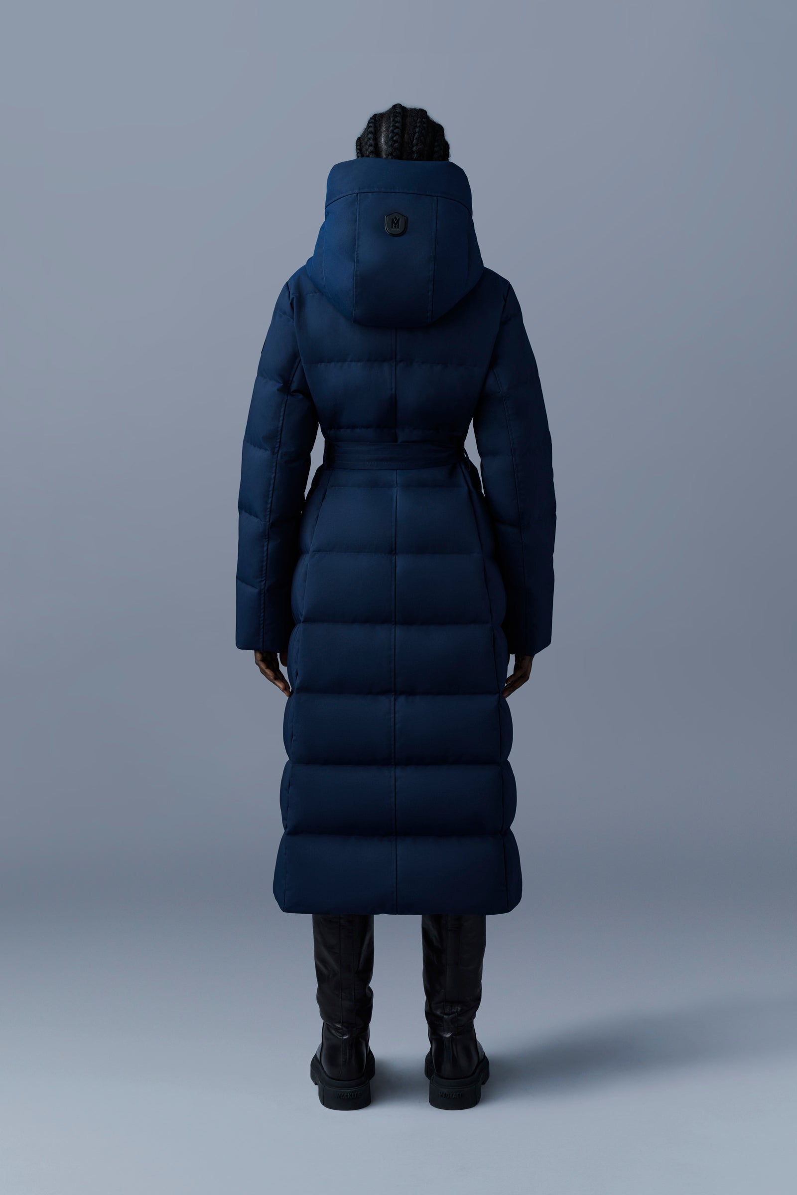 日本未発売！美品Mackageマッカージュ Shyla-NF Shyla, 2-in-1 down coat with removable bib for ladies | Mackage® EU